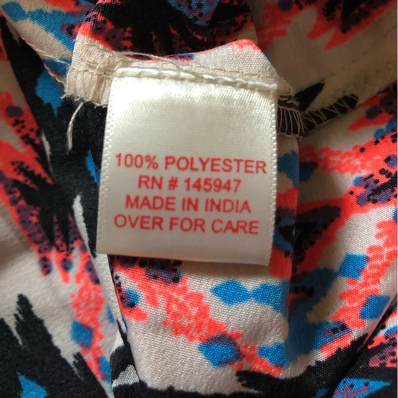 True Destiny Patterned Summer Dress with Pockets Size Medium - Picture 2 of 6